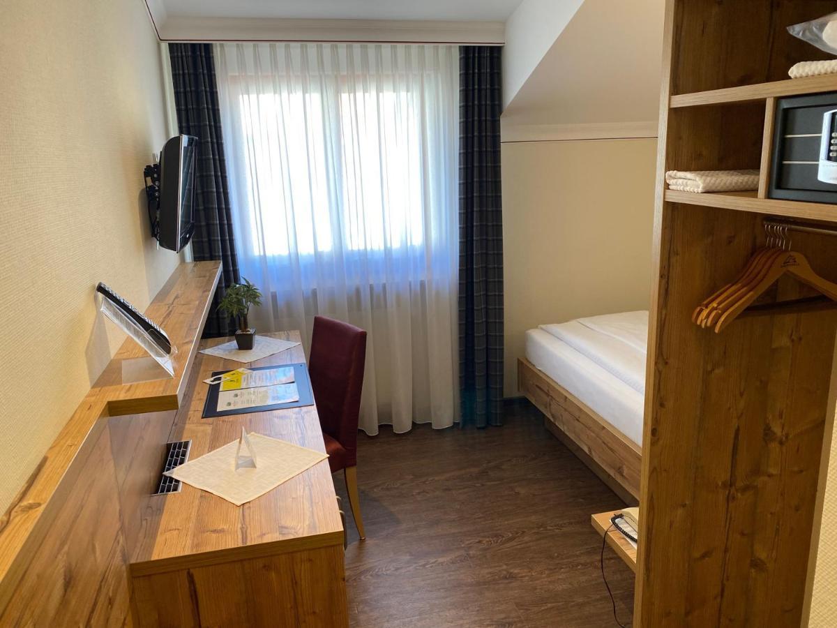 Ringhotel Winzerhof Rauenberg  Eksteriør billede