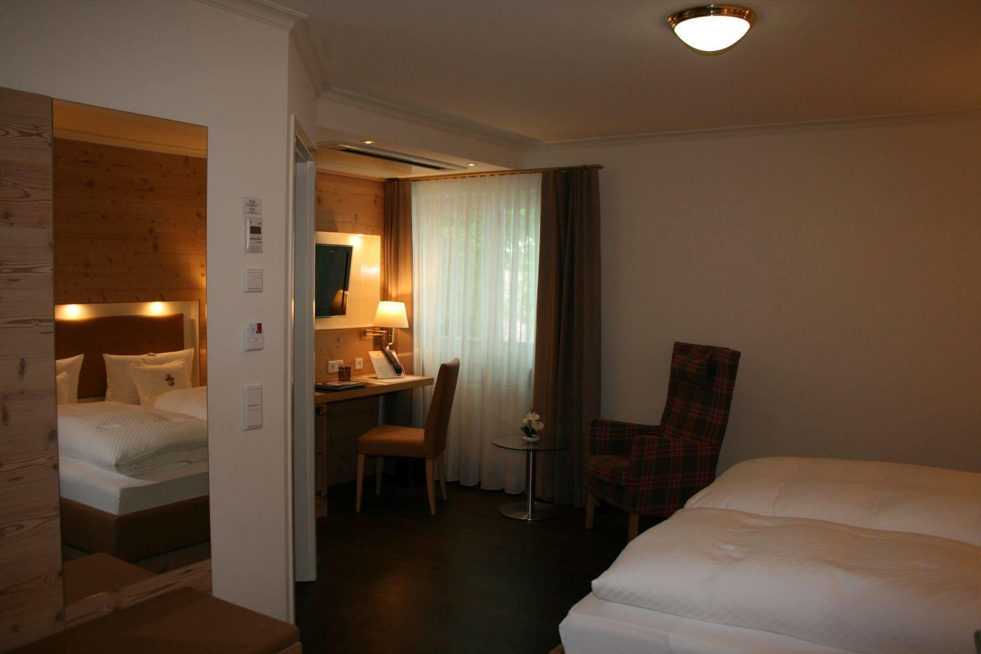 Ringhotel Winzerhof Rauenberg  Eksteriør billede