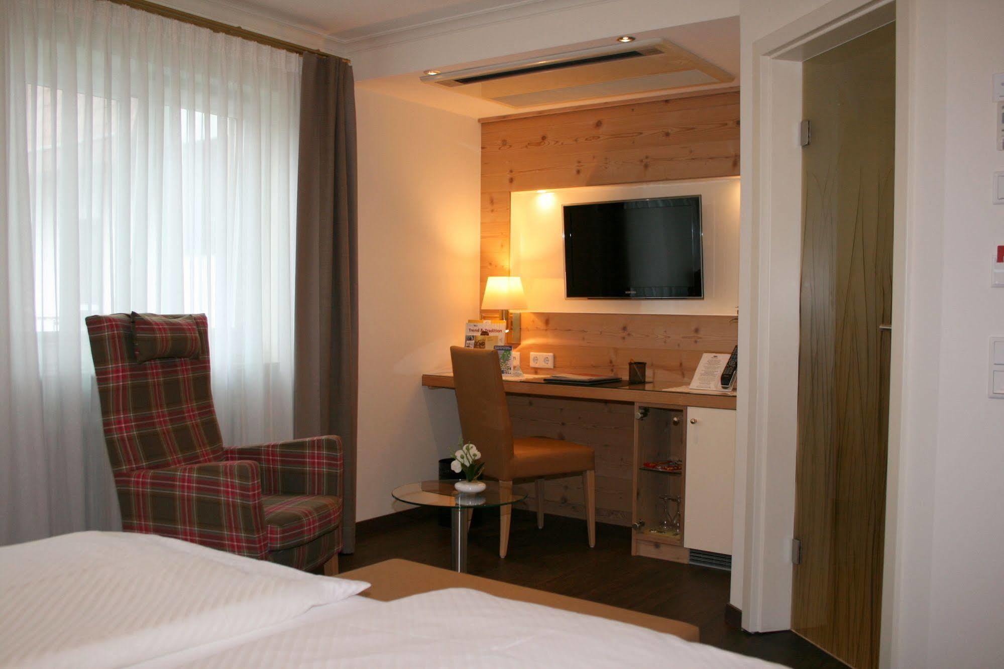 Ringhotel Winzerhof Rauenberg  Eksteriør billede